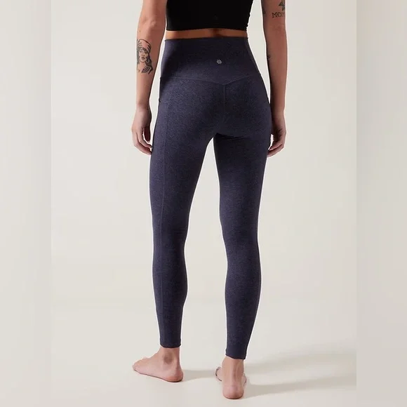 Athleta SALUTATION STASH POCKET SOFTLUXE TIGHT size 3x - Picture 2 of 8